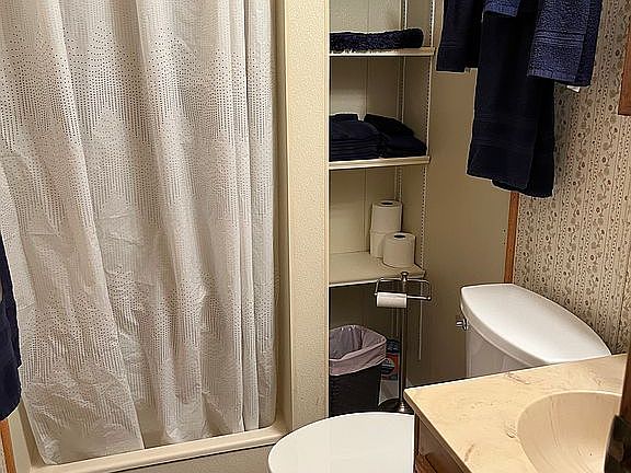 5th image of 3390 Gandy Blvd N #646