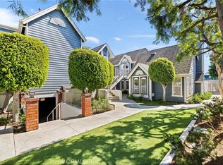 810 Baker St APT 210, Costa Mesa, CA