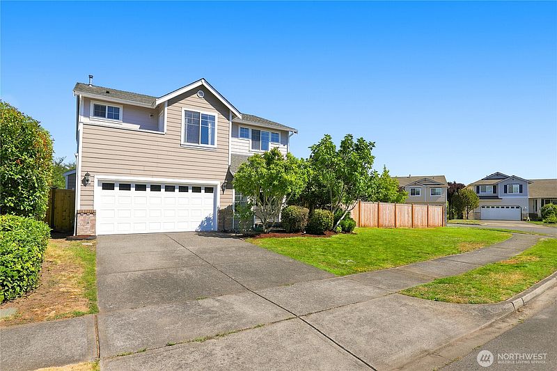 2nd image of 8029 46th Avenue SW