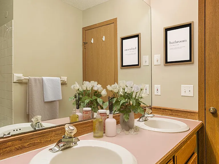 3575 Blue Jay Way — Photo 12