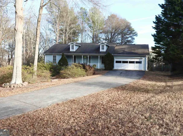 851 Lodgeview Dr, Bethlehem, GA 30620