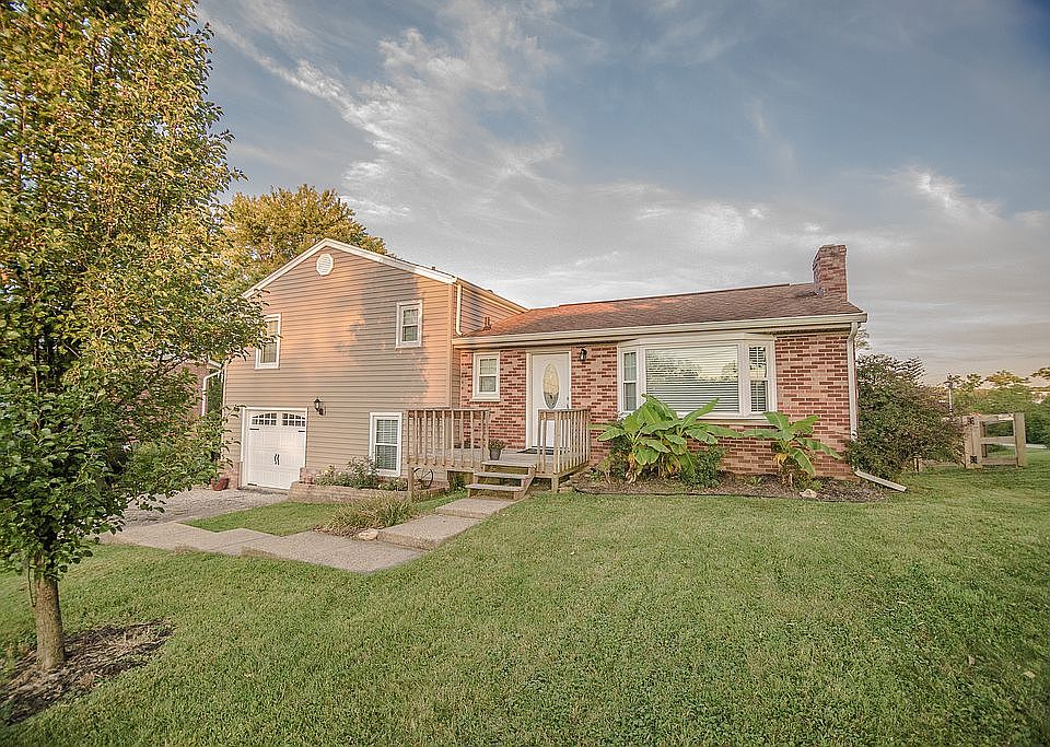 1st image of 6999 Backus Dr