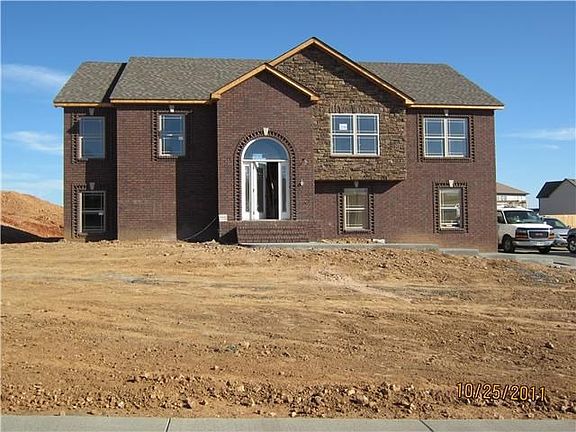 4th image of 229 Plantation Dr