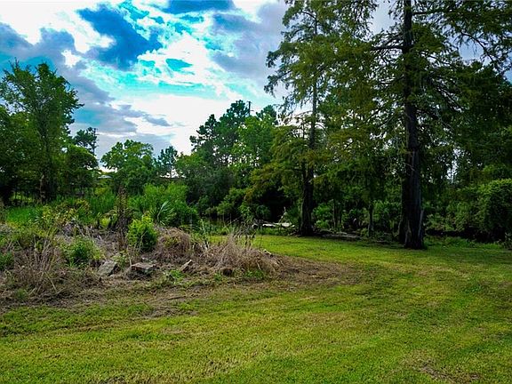 4th image of 916 Shady Ln