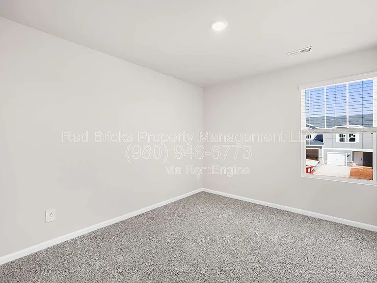5543 Worrell Way — Photo 17