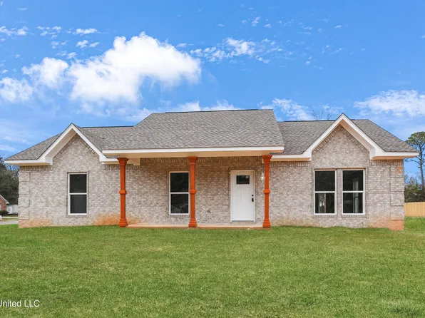 1450 Aubin Blvd, Gautier, MS 39553