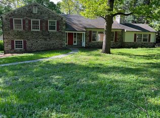 1028 Great Springs Rd, Bryn Mawr, PA 19010