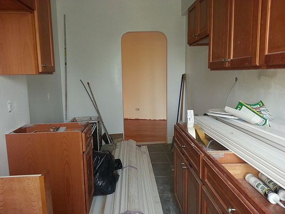 4th image of 3715 Kings Hwy APT 2B