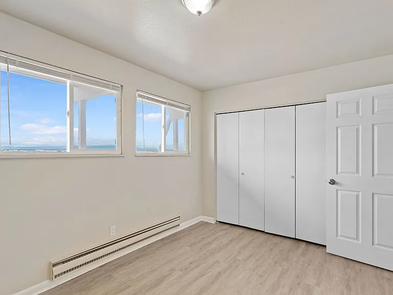 667 E Clarion Dr #D — Photo 10