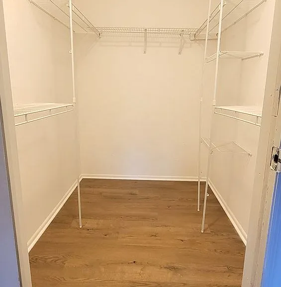 522 Woodmill Dr — Photo 22