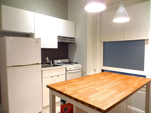 4th image of 8 Garrison St #112A