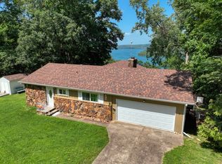 122 Ridge Rd, Eureka Springs, AR 72631