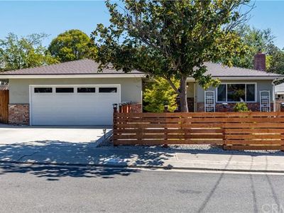 536 Moss Ave, Paso Robles, CA, 93446