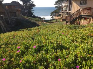 65 Sunset Dr, Watsonville, CA