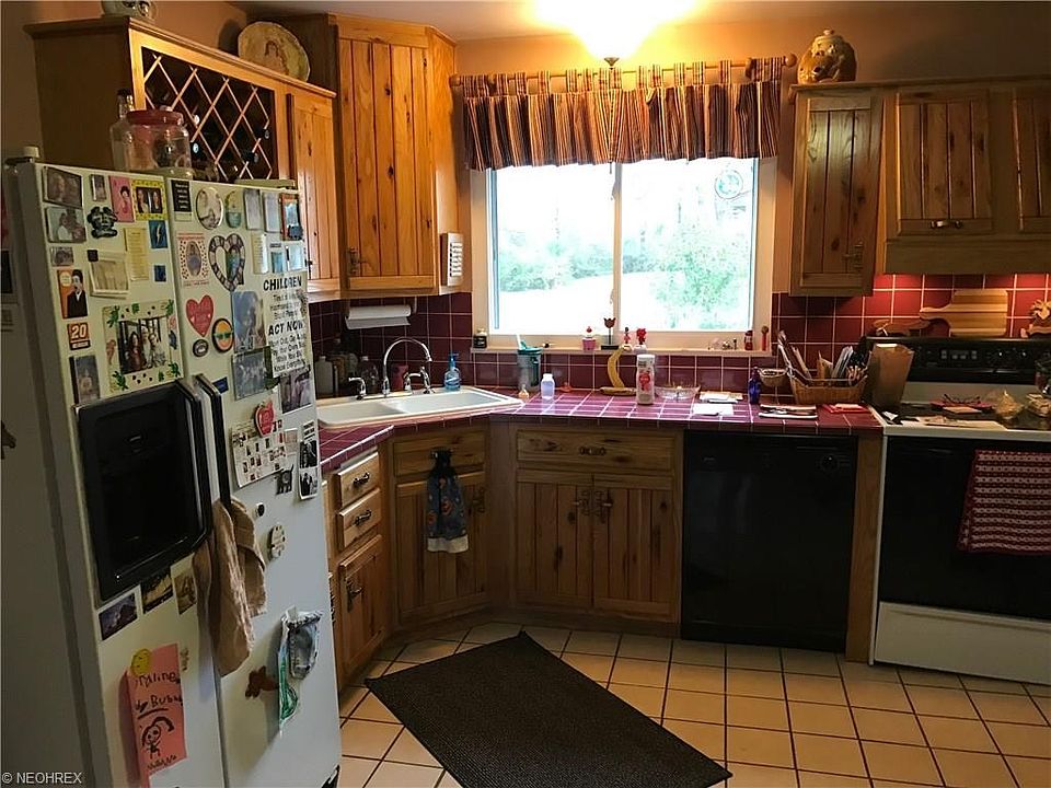 2nd image of 4470 Burkey Rd