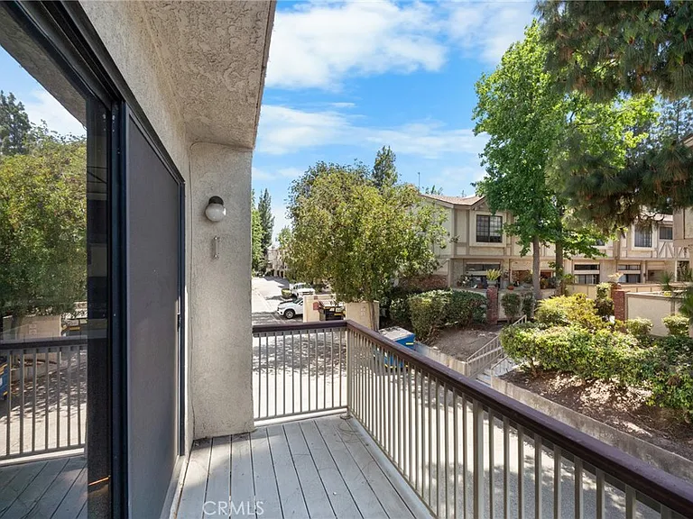 7100 Balboa Blvd #803 — Photo 25