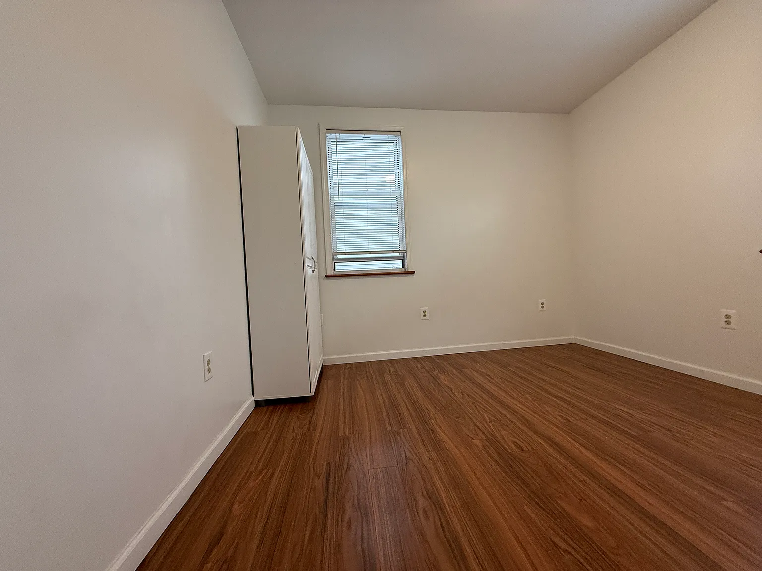 1 bed, $900 — Photo 3