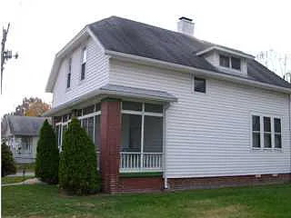 1225 S Henning Ave photo 1