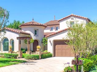 15 Christopher St, Mission Viejo, CA 92694