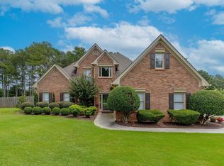 1650 Little Lisa Ln, Snellville, GA 30078