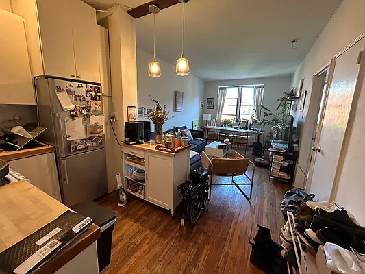 Rented by Prince Real Estate Associates LLC | media 9