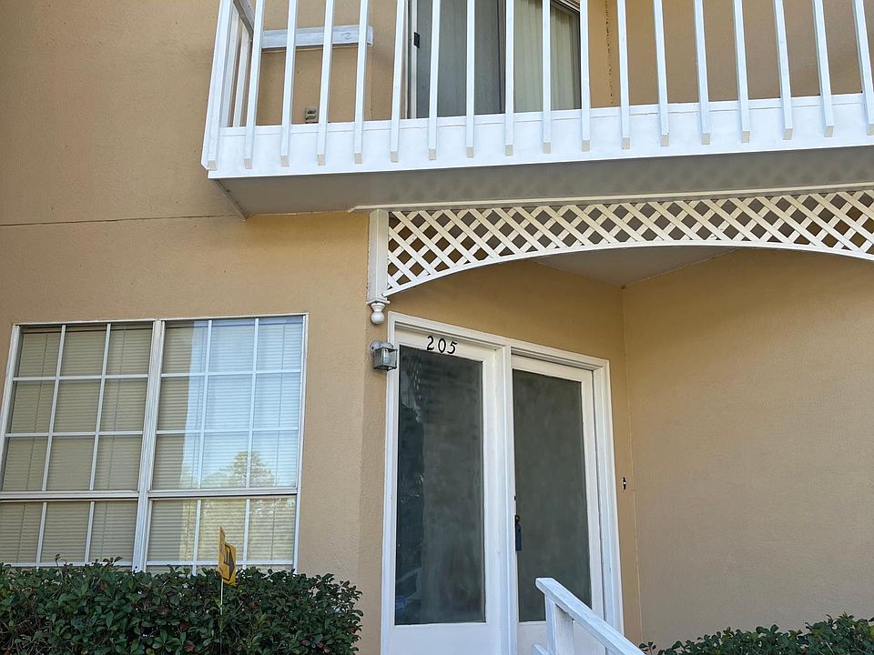 1st image of 205 Tops L Dr #205