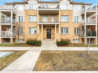157 Isaac Devins Blvd #6, Toronto, ON M9M0C5