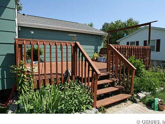 2nd image of 7 Slate Dr
