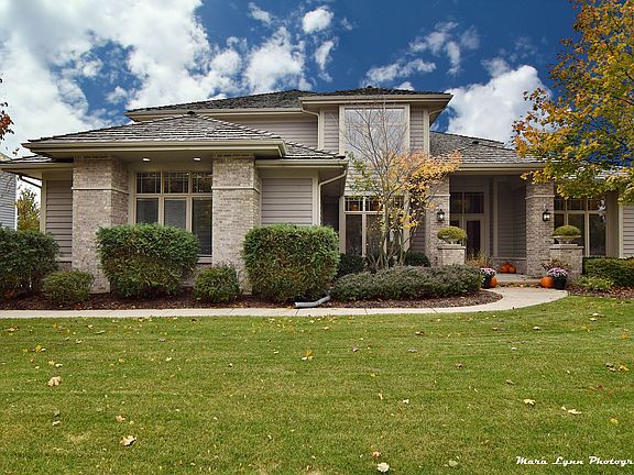 3rd image of 1241 Brookside Dr
