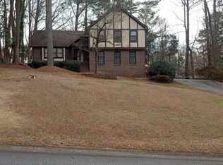 113 Newport Rd, Lilburn, GA 30047