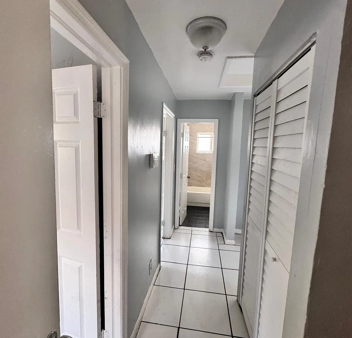 3 bed, 3.0 bath, 1456 sqft, $2,850 — Photo 3