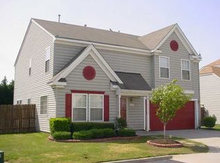 620 Lord Nelson Ct, Chesapeake, VA 23320