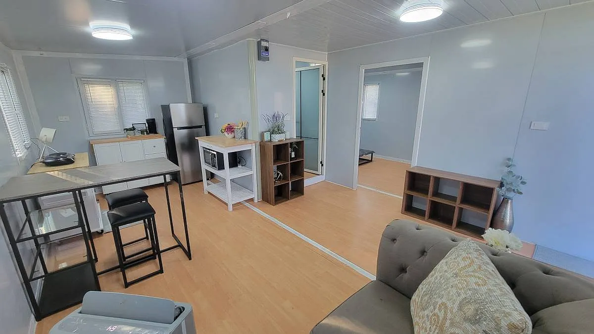 1 bed, 400 sqft, $1,275 — Photo 2