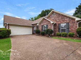 114 Spring Valley Dr, Brandon, MS 39047