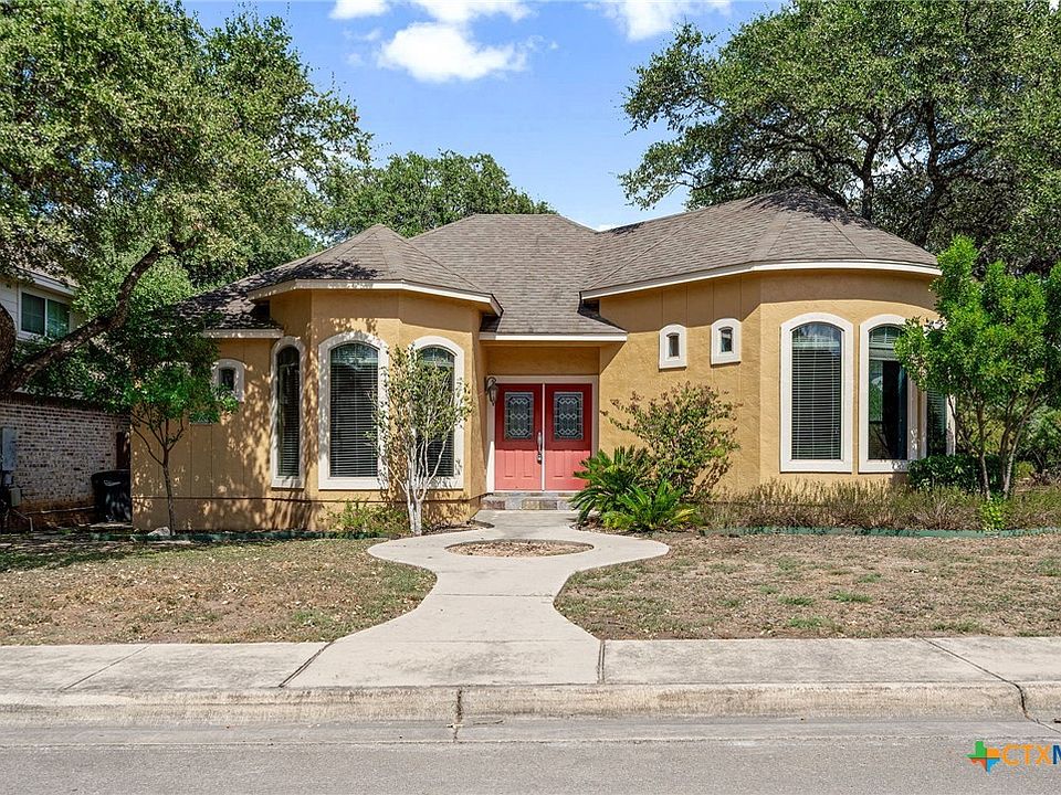 1st image of 2606 Fairwood Dr