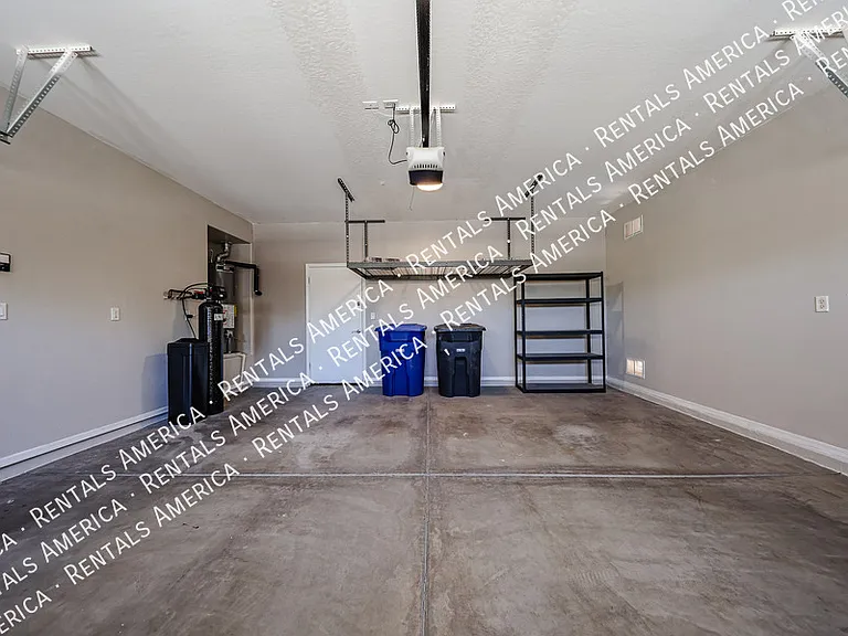 1081 N Mason Dr — Photo 46