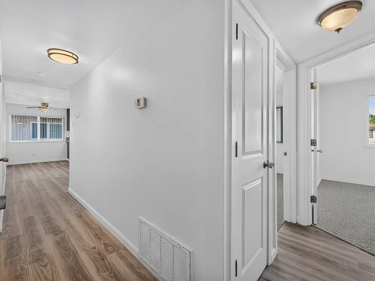 812 Carro Dr #4 — Photo 7