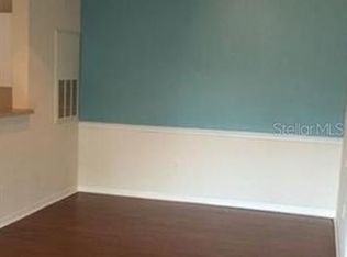 18001 Richmond Place Dr APT 220, Tampa, FL 33647