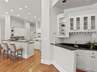 6715 Meadow Rd, Dallas, TX 75230