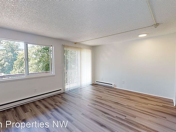 4th image of 315 NE Puget St #10