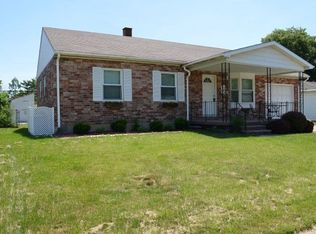 1143 Skylark Dr, Troy, OH 45373