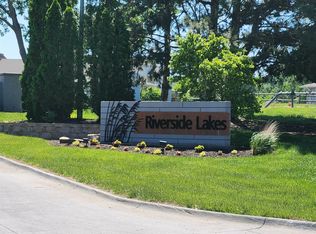 22715 Wilson Ave, Waterloo, NE 68069