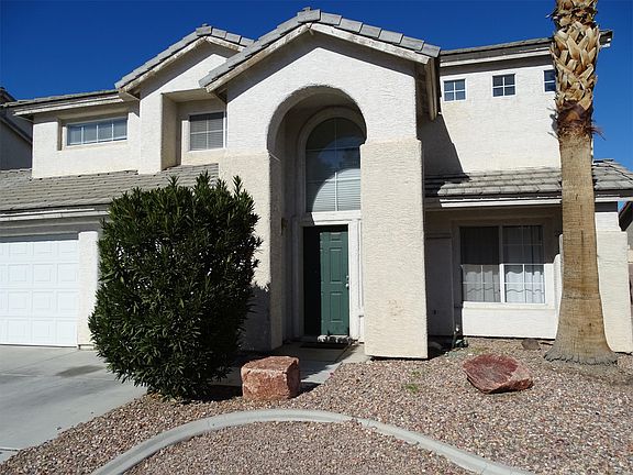 2nd image of 1672 Santiago Dr