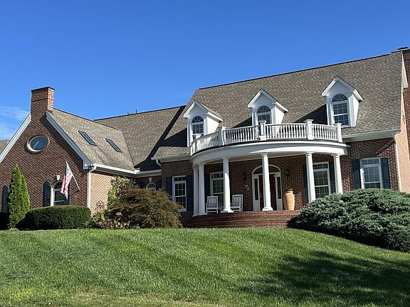 2nd image of 1606 Alcott Manor Ln