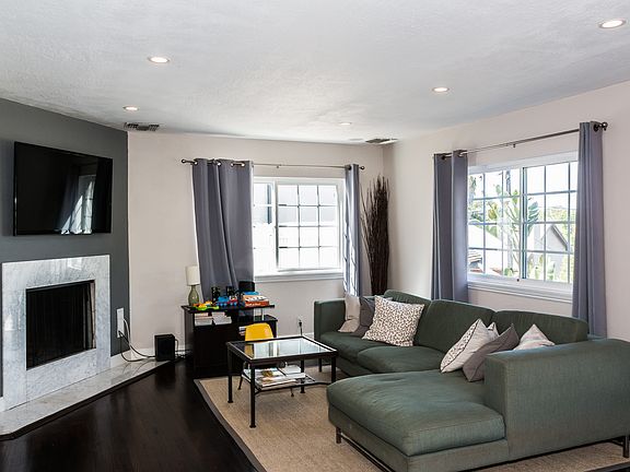 2nd image of 5358 Calatrana Dr