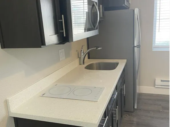 202 E Lake Ave, Watsonville, CA