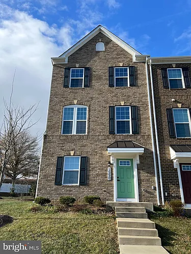 1550 Adamson Way Photo 1