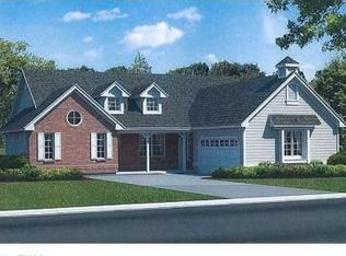 8 Carvalho Dr, Colchester, CT 06415