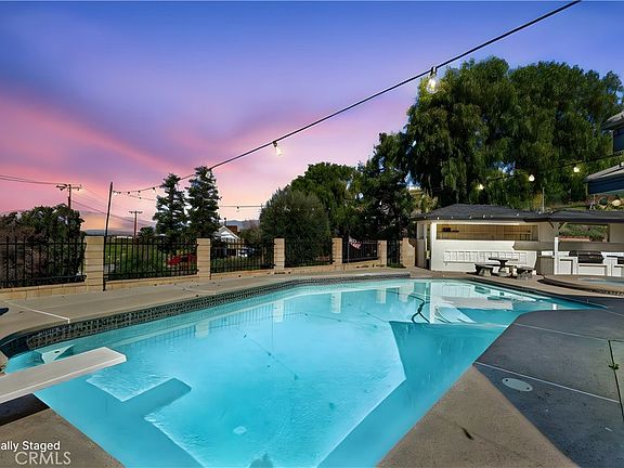 3rd image of 11891 San Timoteo Canyon Rd