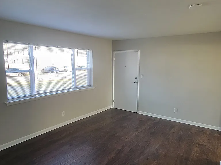2304 Fairmont Ave #1 — Photo 5